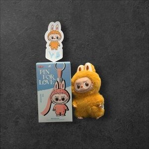 [AUTHENTIC] Pop Mart Labubu – Pin for Love Plush Pendant - “Y”